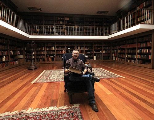 António Cabrera Mano Filho António Cabrera Mano Filho