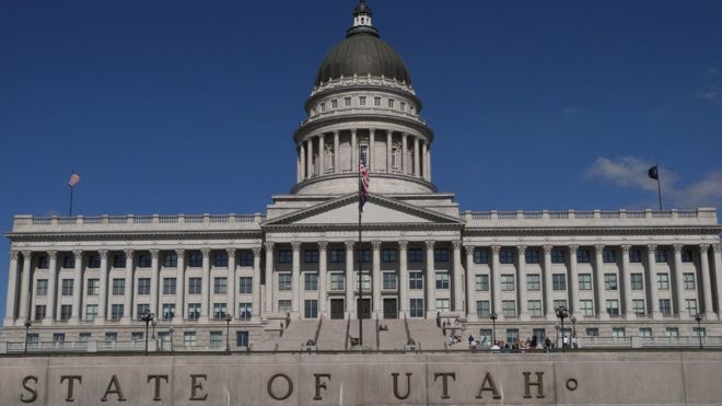 Senado de Utah, em Salt Lake City, aprovou por unanimidade projeto que descriminaliza a poligamia