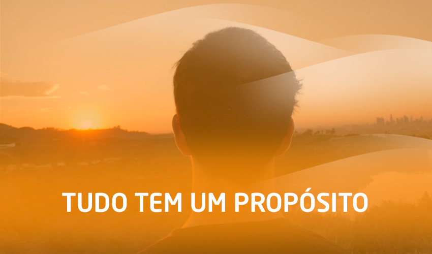 Nada nos acontece por acaso. Deus tem tudo sob o Seu controlo.