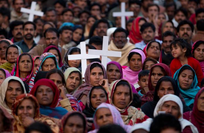Cristãos asiáticos asian christian1
