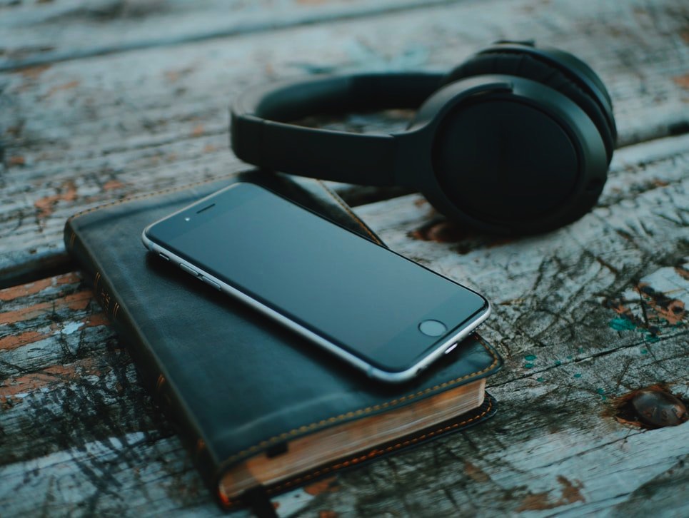 Bíblia em audio e vídeo é a atual tendência