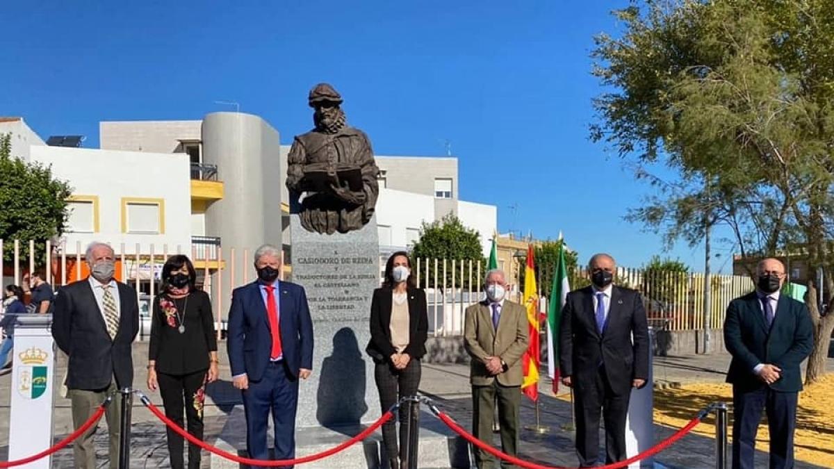 Inauguración de la estatua de Casiodoro de la Reina