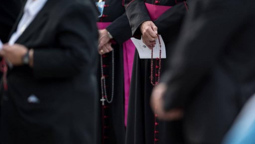 Clero católico cleroEUA
