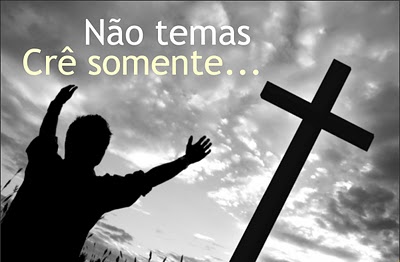 Só tens de crer no que o Senhor Jesus fez por ti na cruz.