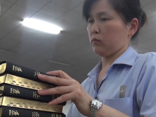 China tem a maior fábrica de Bíblias do mundo