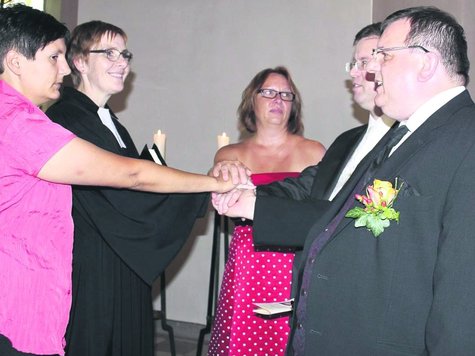 Registo fotográfico de um dos momentos do "casamento"