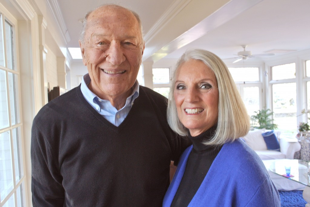 Danny Lotz com a esposa Anne Graham Lotz Danny Lotz com a esposa Anne Graham Lotz