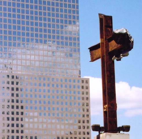Cruz no Ground Zero, em Nova Iorque