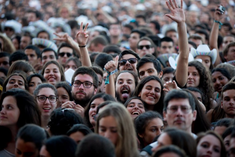 Jovens portugueses - maioria não acredita na vida após a morte Jovens portugueses - maioria não acredita na vida após a morte