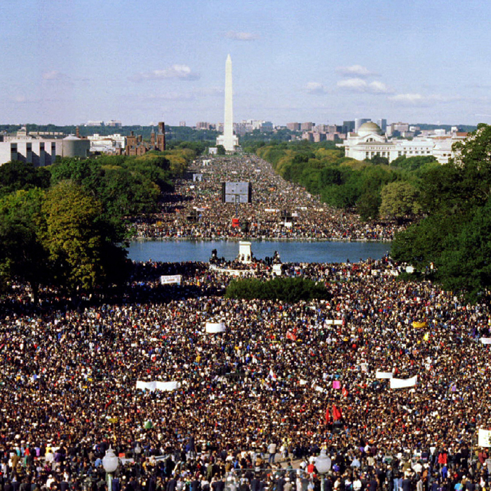 Oração de crentes em Washington