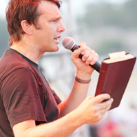 andrew_palau_a_pregar.jpg