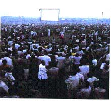 Projec&ccedil;&atilde;o do Filme Jesus em &Aacute;frica