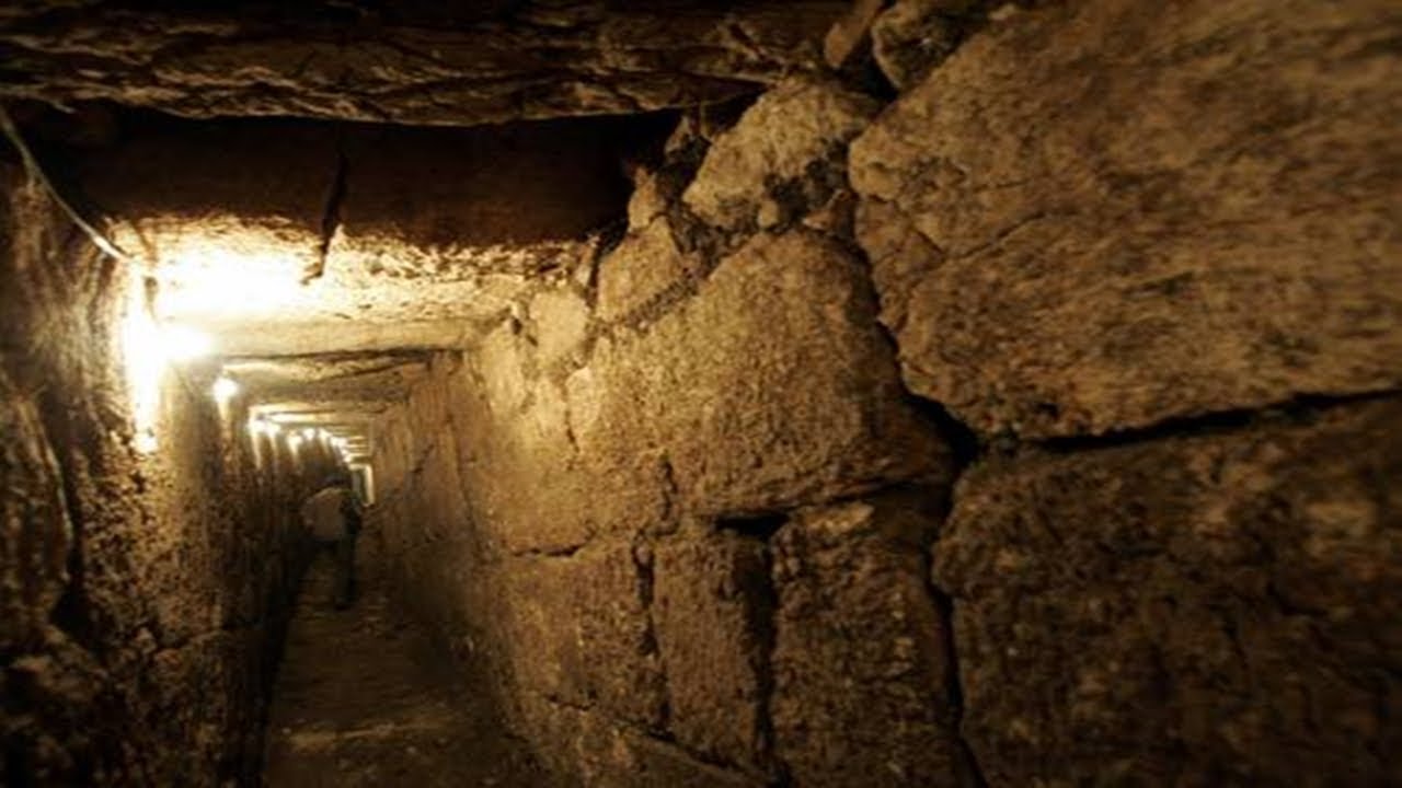 Túnel secreto sob Jerusalém